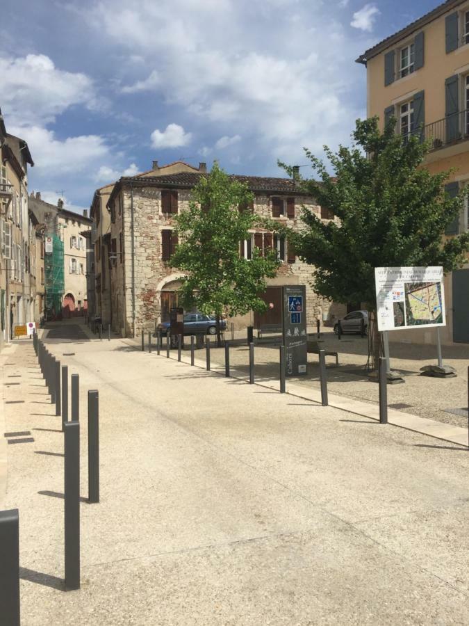 Duplex 70 M2 Balcon Coeur Historique Cahors Apartman Kültér fotó