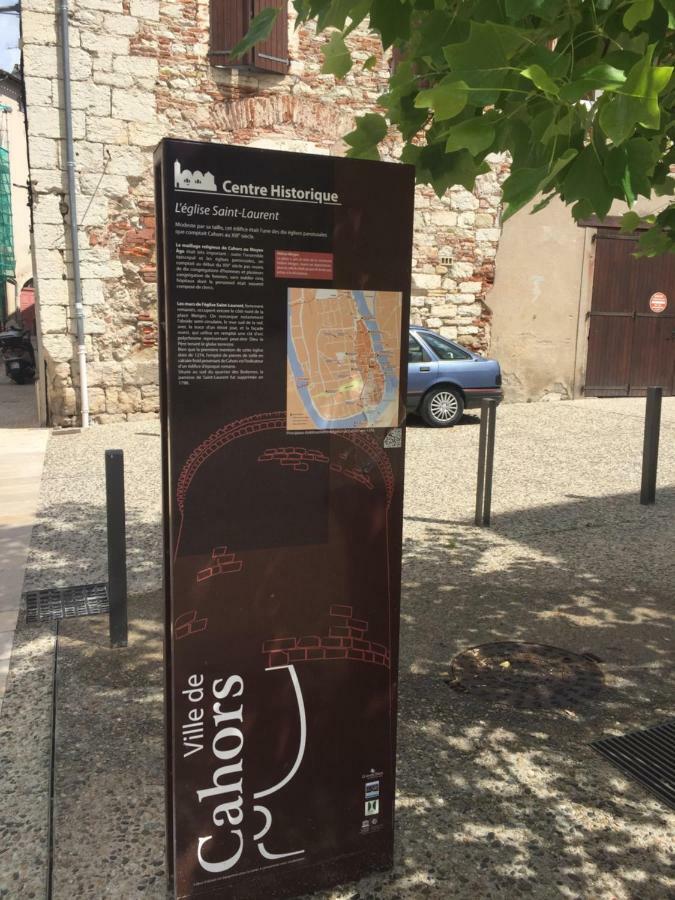 Duplex 70 M2 Balcon Coeur Historique Cahors Apartman Kültér fotó